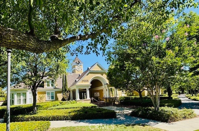 Building Photo - 28801 S Lake Dr