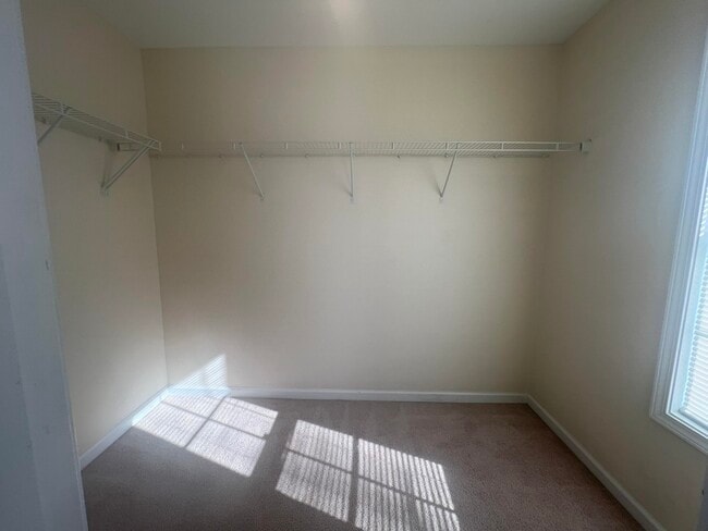 Building Photo - 3625 Galloway Ln