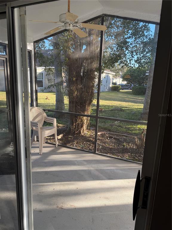 Building Photo - 13642 Emeraldview Dr