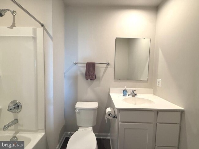 Building Photo - 242 Otero Ln