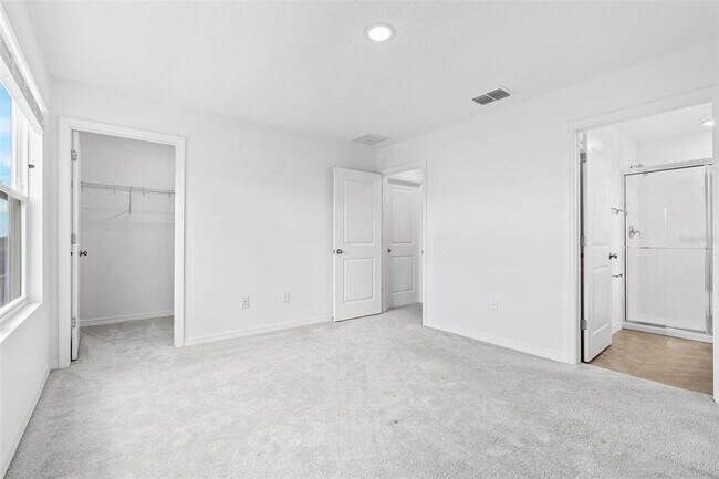 Building Photo - 14942 WINDFLOWER Aly