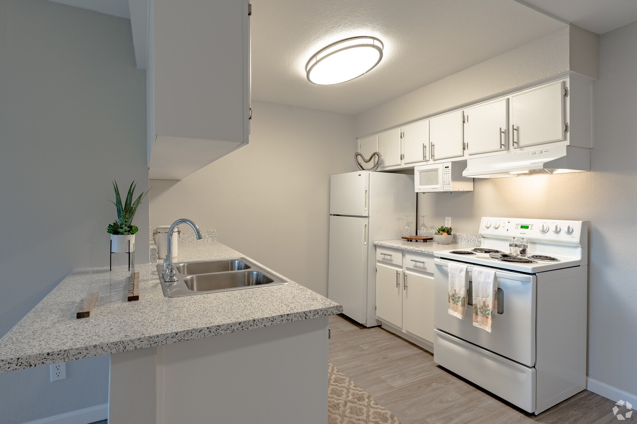 Granada Villas 43230 Gadsden Ave Lancaster CA 93534 Apartment Finder