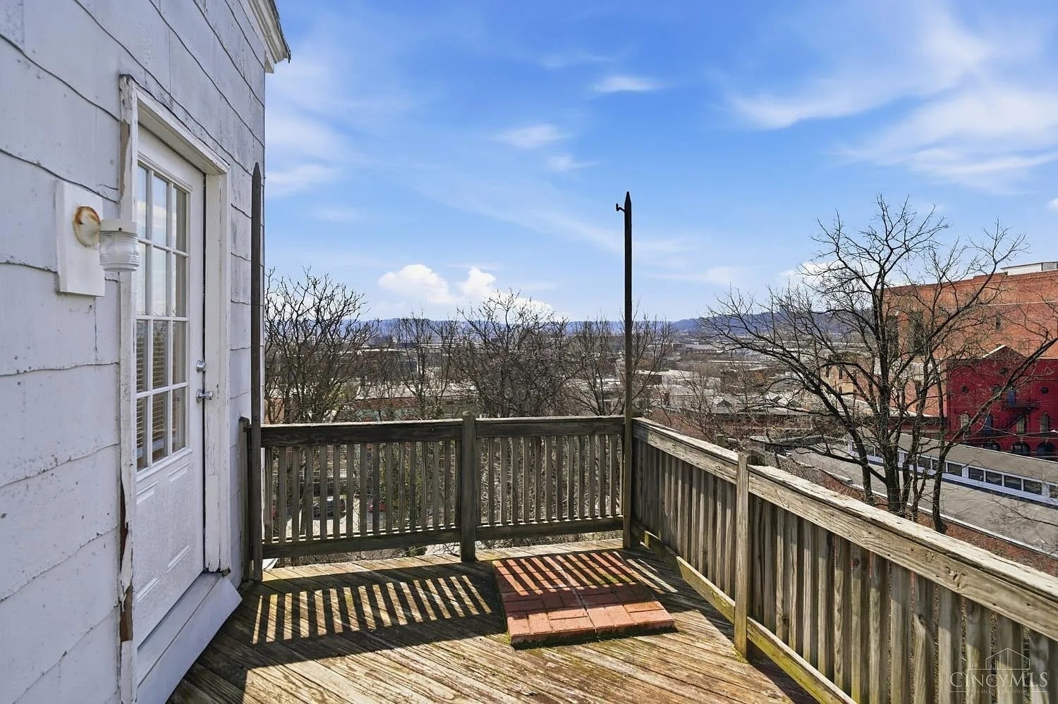 Building Photo - 535 Klotter Ave