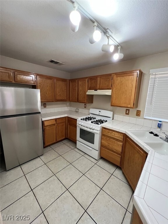 Building Photo - 1721 Matador Way