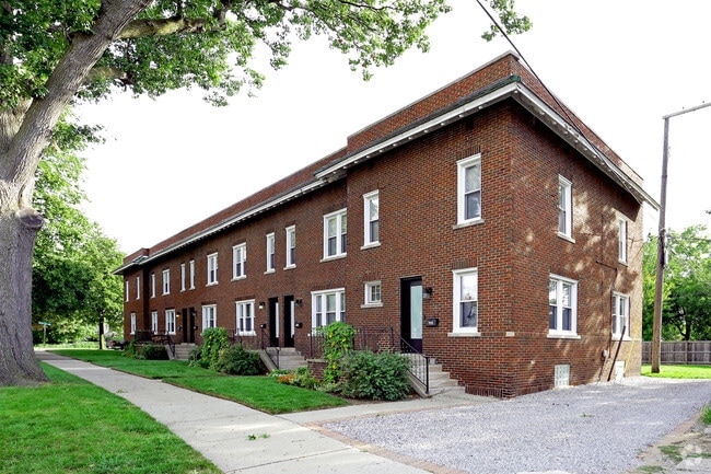 Building Photo - 341 W Harrison Ave