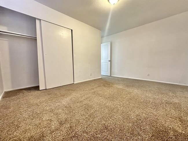 Building Photo - 3251 S 4140 W