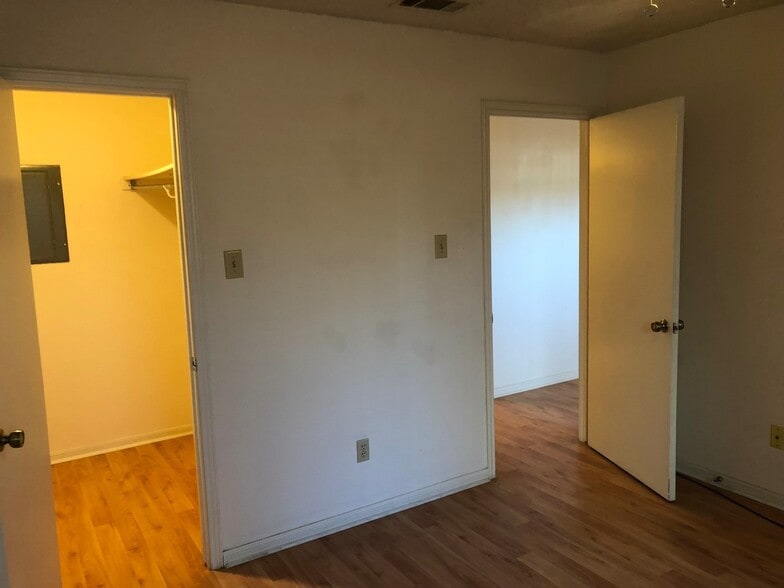 Building Photo - 2109 Horizon Trail