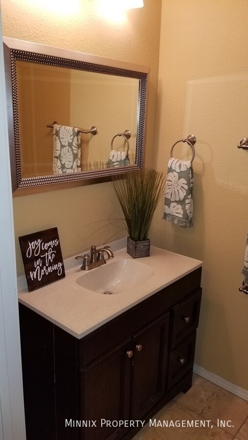 Building Photo - 3005 49th St