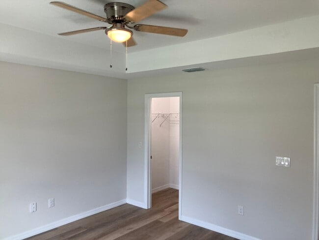 Building Photo - STUNNING SUMMERFIELD 3BR/2BA/2 Car HOME!