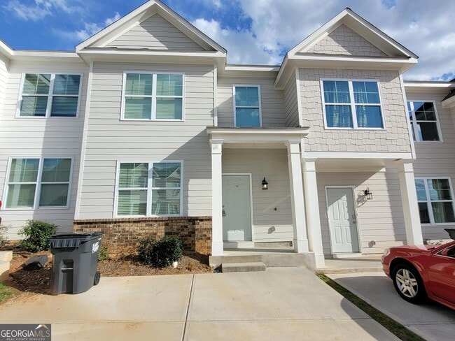 Primary Photo - 2780 Laurel Ridge Cir