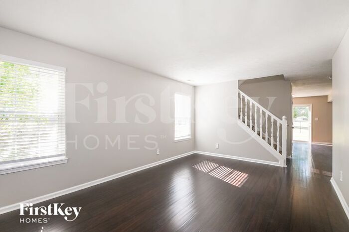 Building Photo - 6108 Green Glade Dr