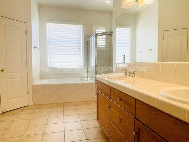 Building Photo - 2450 Magill Ave