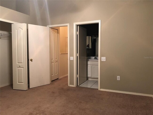 Building Photo - 2302 Lake Woodberry Cir