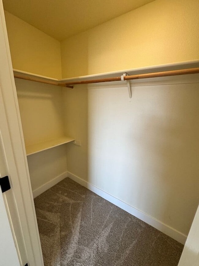 Building Photo - $500 Move in Special with signed lease by 12/15/2025 ~ Upscale Modern 4 Bed | 2.5 Bath – Yard Mai...