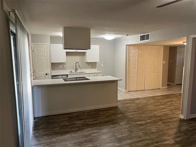 Building Photo - 6804 Blackberry Dr
