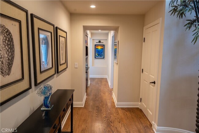 Building Photo - 24536 Santa Clara Ave