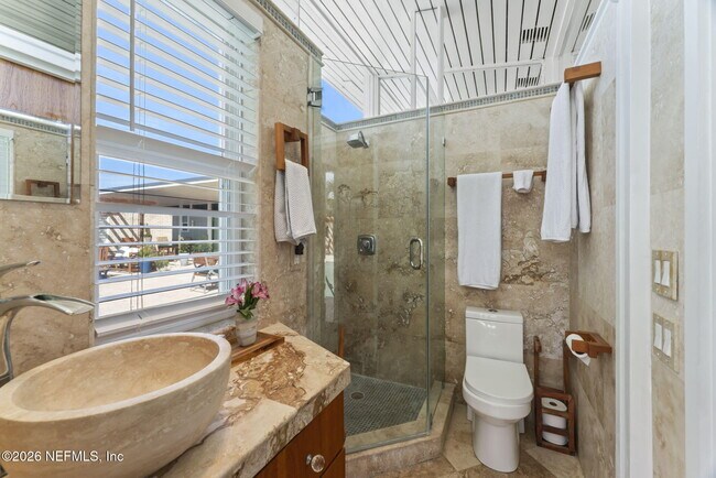 Building Photo - 2337 Seminole Rd