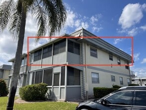 Building Photo - 457 Brittany Dr