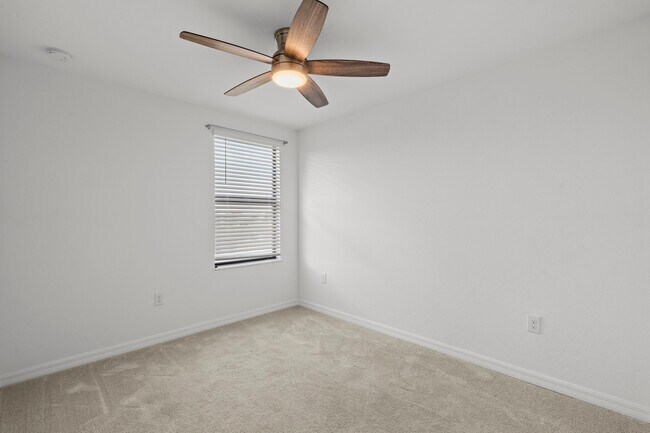 Building Photo - 14275 Oviedo Pl