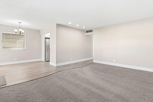 Building Photo - 141 Brittany Terrace