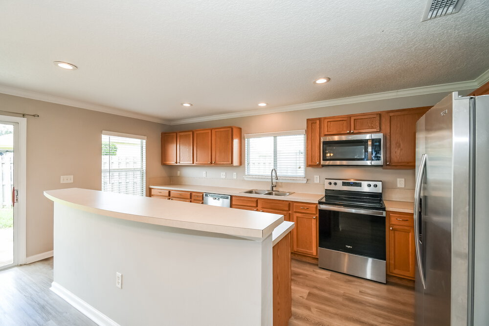 Building Photo - 75093 Brookwood Dr