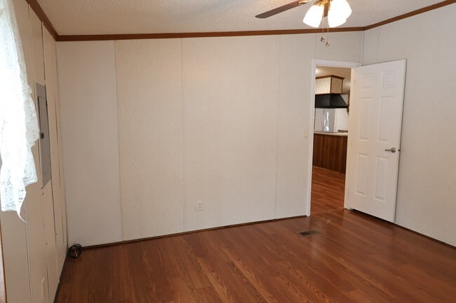 Building Photo - 922 Moss Oak Ct