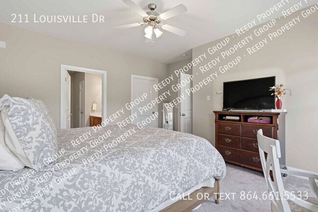 Building Photo - 211 Louisville Dr
