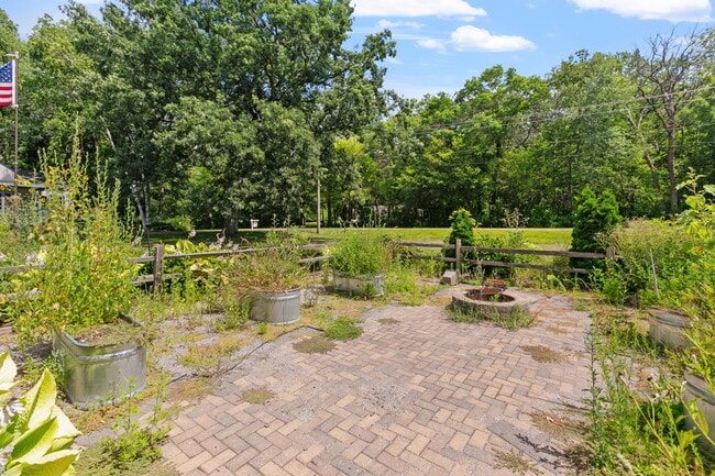 Building Photo - 5780 Tower Dr