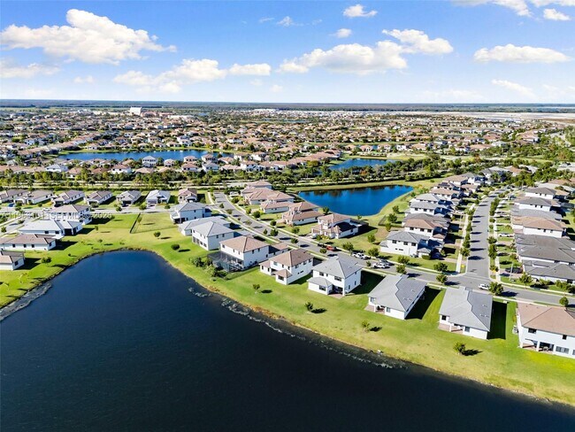 Building Photo - 5089 Gambero Wy