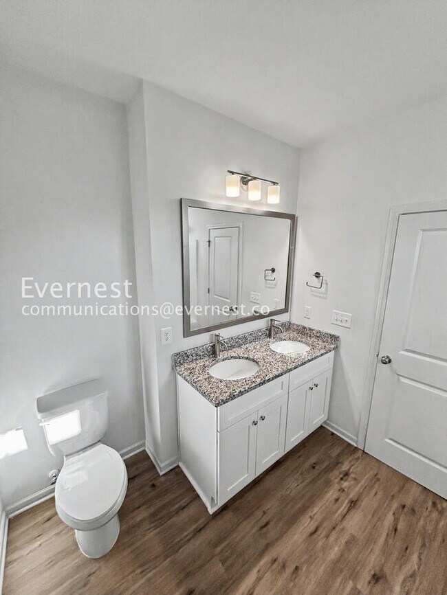 Building Photo - 10828 Mt Holly Rd