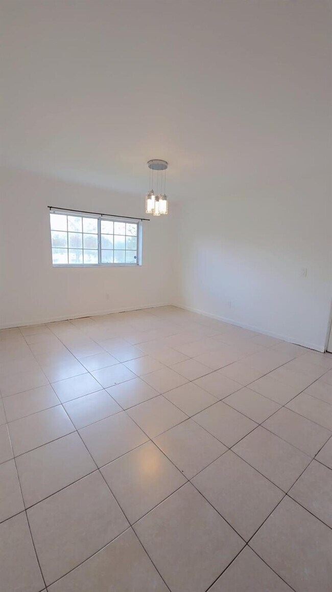 Building Photo - 3640 N 56th Ave