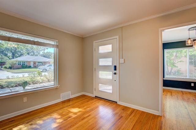 Building Photo - 6562 Locke Ave