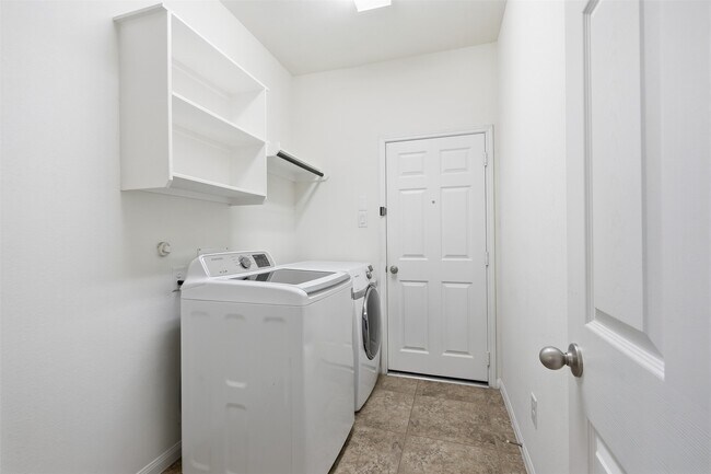 Building Photo - 6411 St Placidia Dr