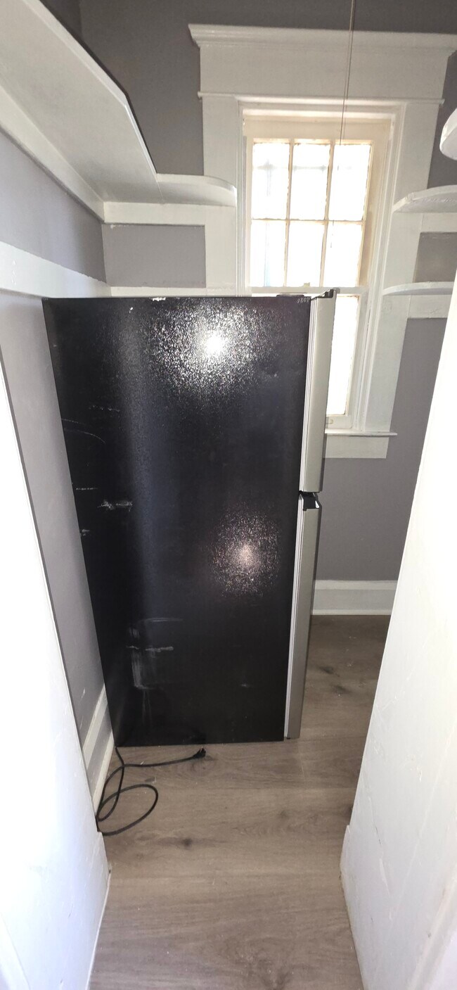 Building Photo - 3723 Nortonia Rd