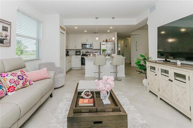 Building Photo - 5555 Double Eagle Cir