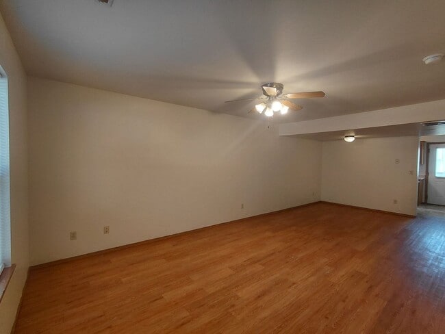 Building Photo - 20304 Skyview Dr