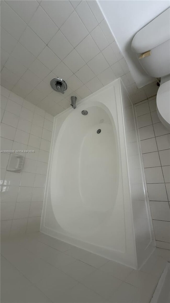 Building Photo - 4435 SW 160th Ave