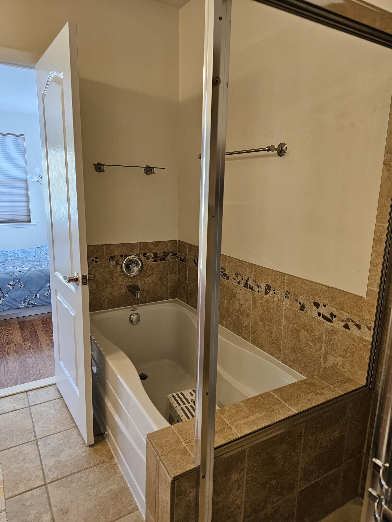 Building Photo - 22946 Newcut Rd