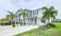 Building Photo - OUTSTANDING CORNER TOWNHOME  3 Bedroom/2.5 BATH PLUS FLEX- BONUS! SUPER LOCATION TO WATERSIDE- SA...