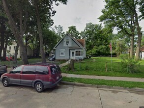 Building Photo - 2521 Jefferson St