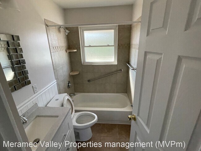 Building Photo - 3 br, 2 bath House - 11001 Acton Dr.