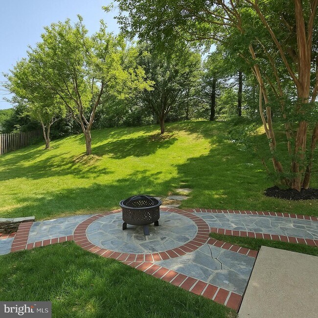 Building Photo - 5503 Chestermill Ct