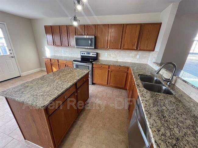 Building Photo - 4236 Gladney Ln