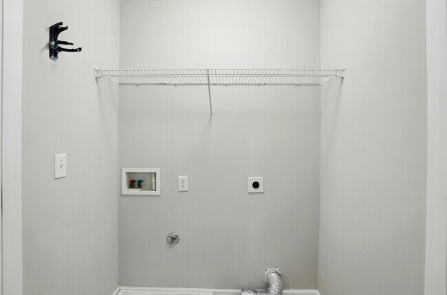 Building Photo - 12244 Stratfield Pl Cir