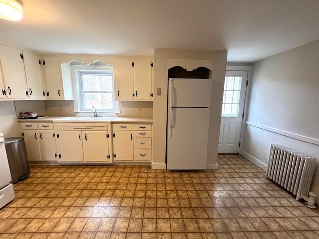 Building Photo - 50 Spruce St