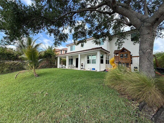 Building Photo - 3821 SW 167th Ave