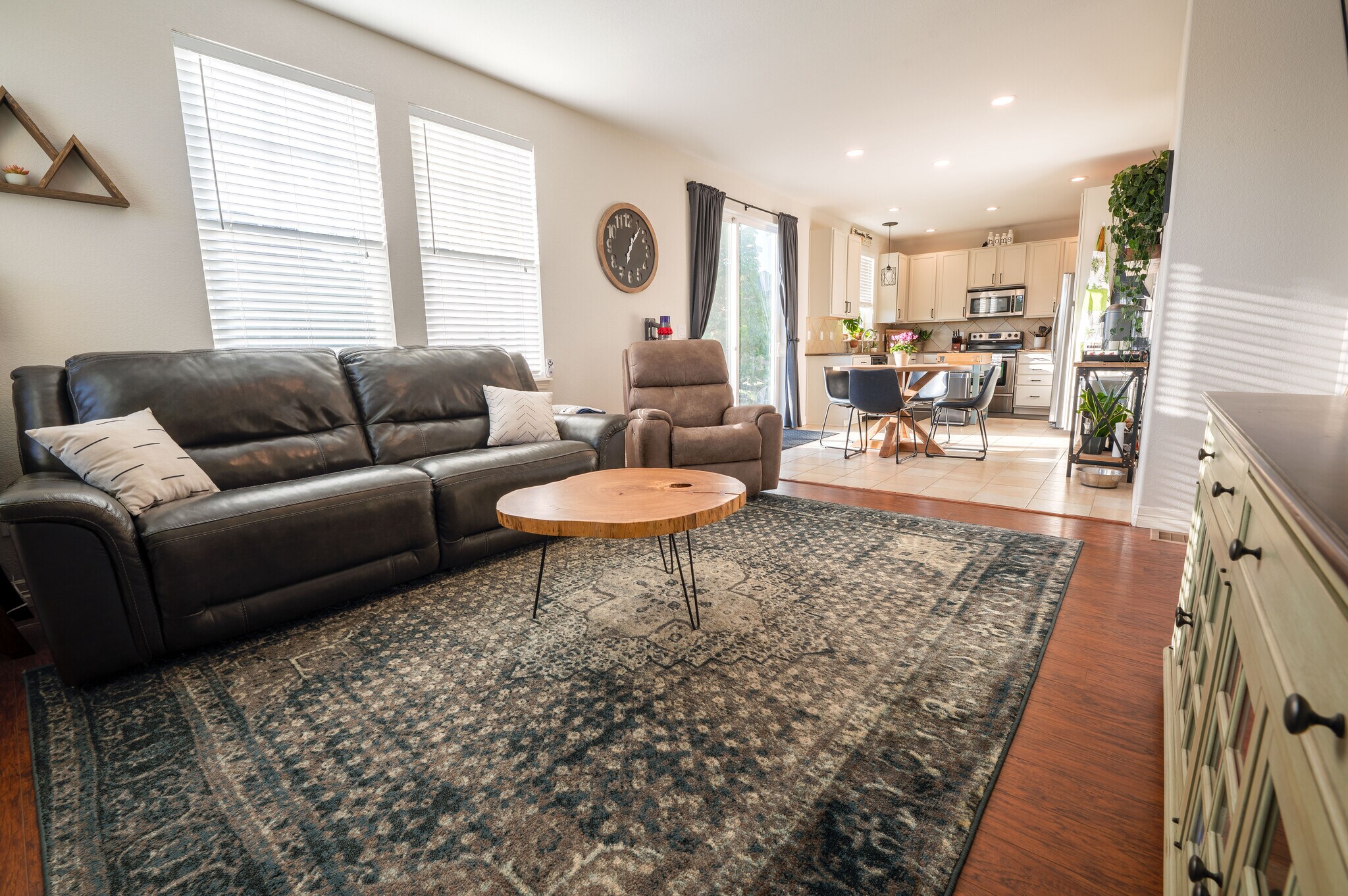 Building Photo - 7047 Whitebark Ln