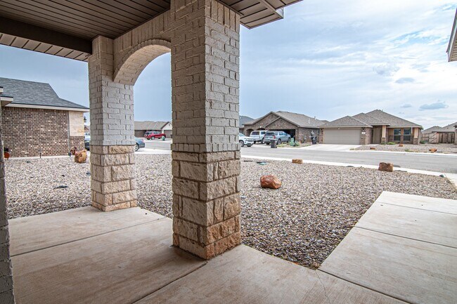 Building Photo - 2510 Outlaw Ct