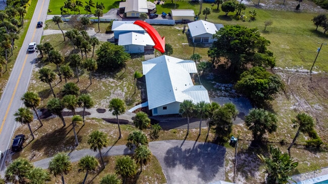 Building Photo - 4003 S Indian River Dr