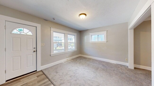 Building Photo - Cudell Area - 3 Bedroom - 1 Bath - Single ...